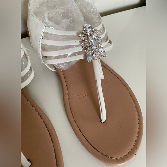 MIXIT Faux Diamond Rhinestone Flat Thong Sandal Women’s 6 - Picture 7 of 10